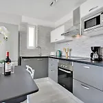 شقة One Bedroom Alex Near The *