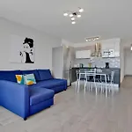 One Bedroom Alex Near The